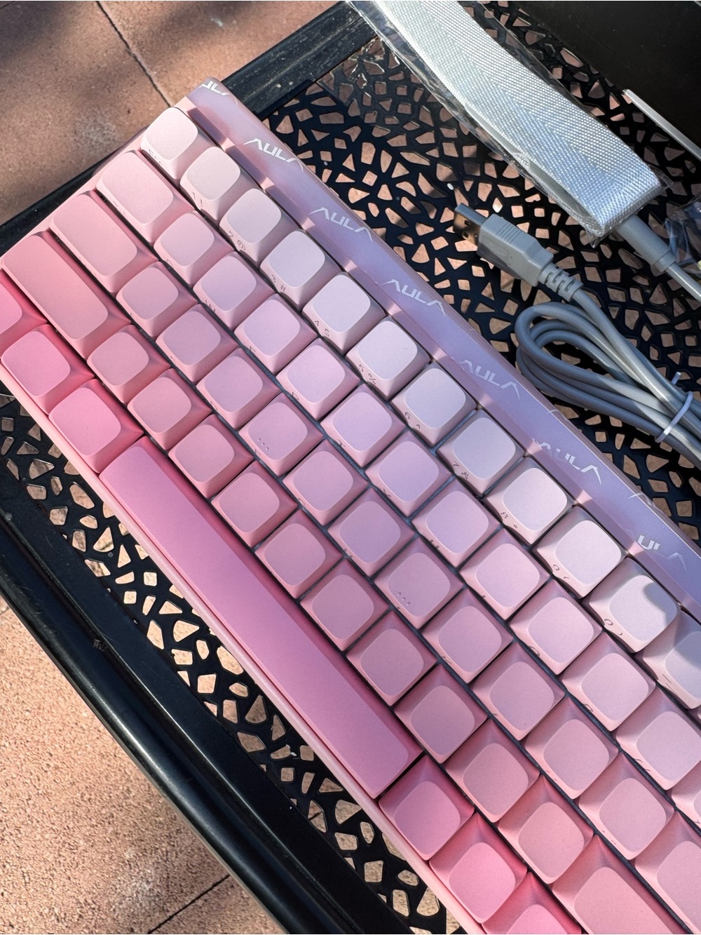 AULA Pink Gradient Magnet Switch Mechanical Keyboard